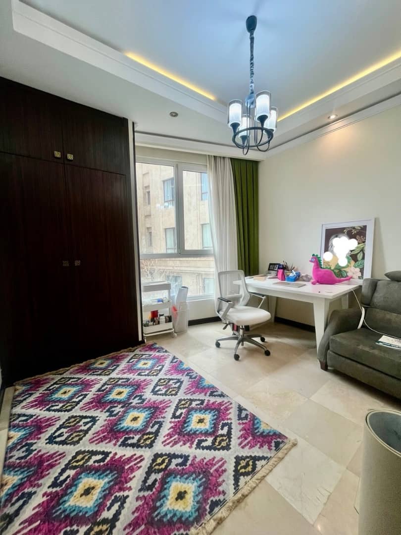 فروش آپارتمان 150متری نیاوران