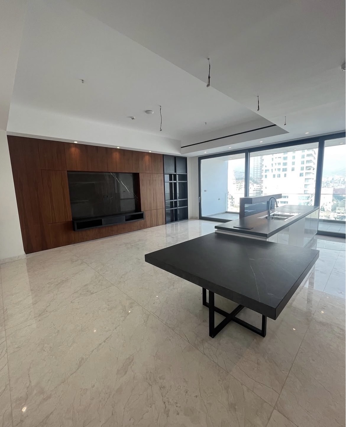 اجاره آپارتمان 245متر نیاوران کلیدنخورده فول‌مشاعات