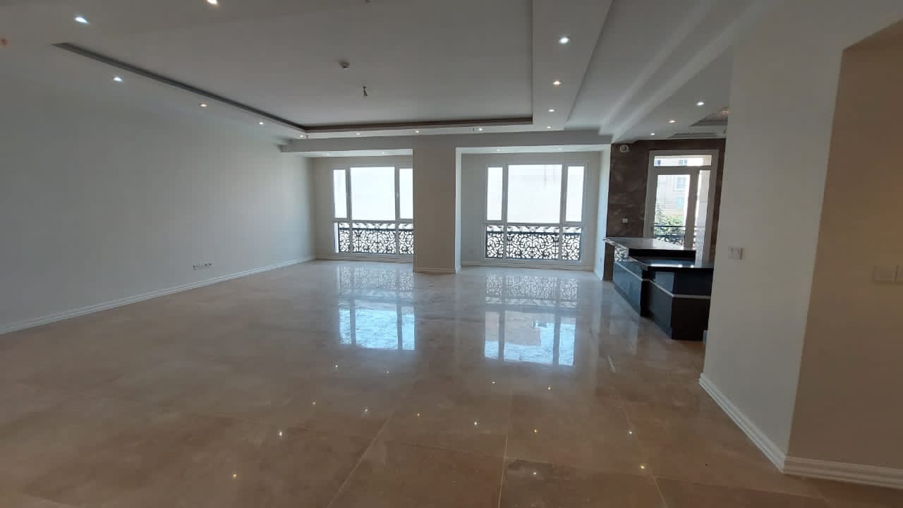 فروش آپارتمان 175 متر کیکاووس نوساز فول
