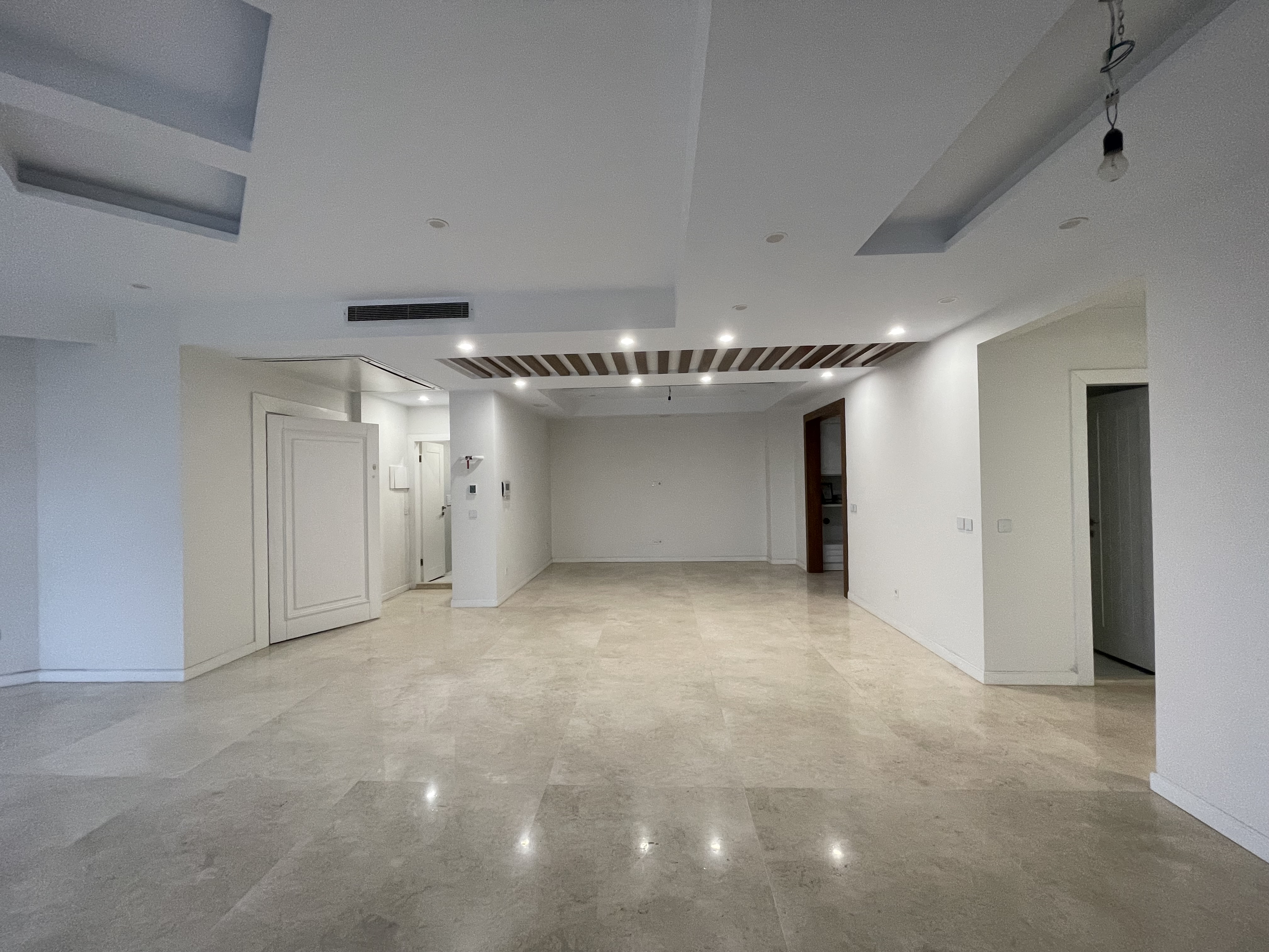 فروش اپارتمان 220 متری
