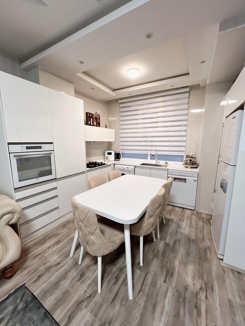 اجاره اپارتمان 80 متر دولت  تاپ لوکیشن