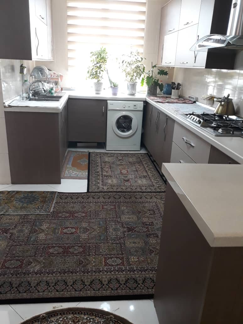 فروش اپارتمان 115 متر هفت حوض سه خواب غرق در نور خوش نقشه