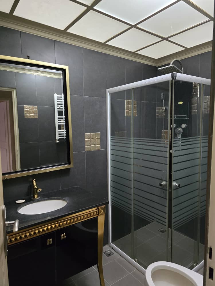 اجاره آپارتمان 242 متر نیاوران تاپ لوکیشن