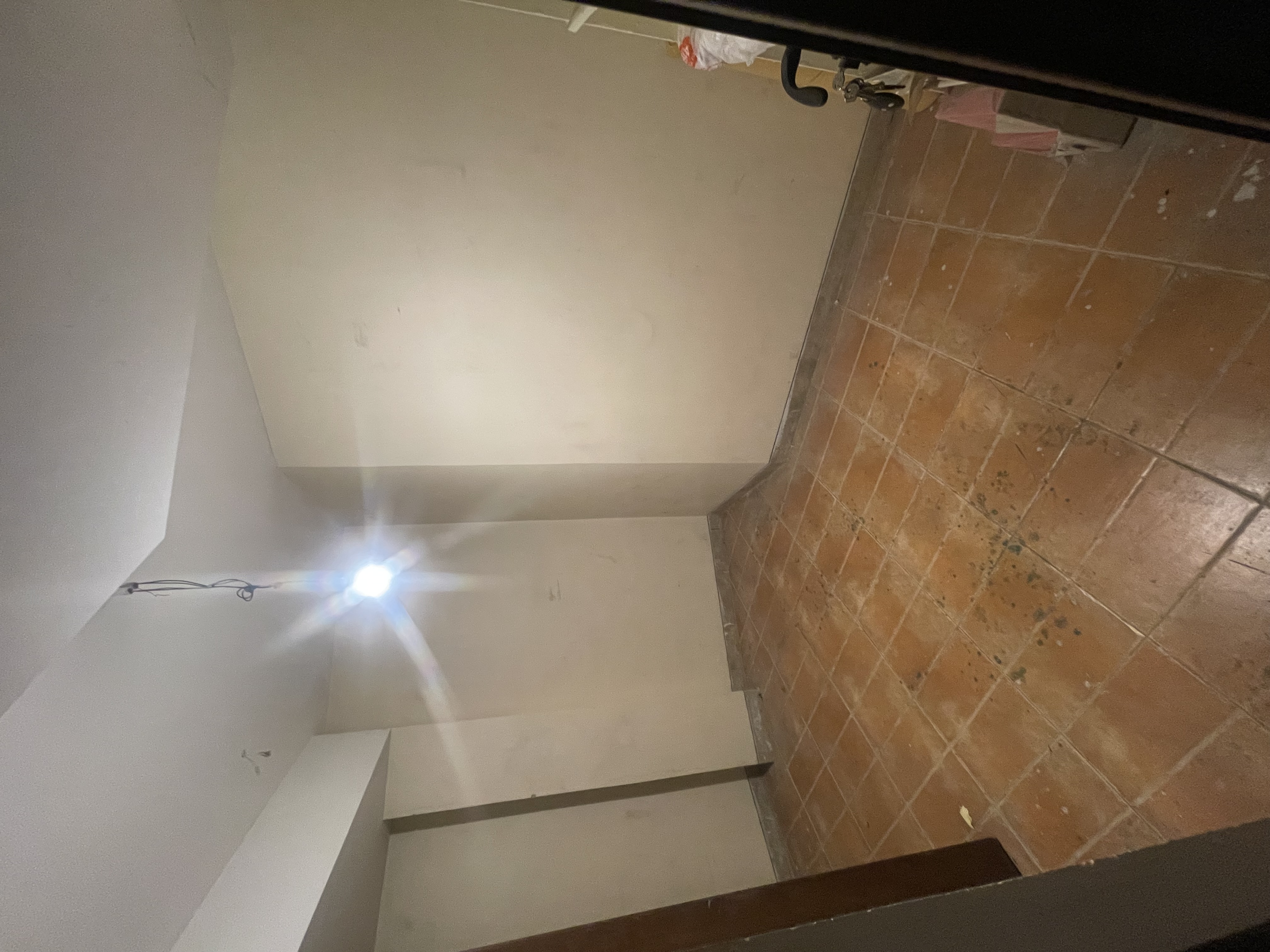 فروش آپارتمان 160 متر اندرزگو 3 خواب (شخصی ساز)