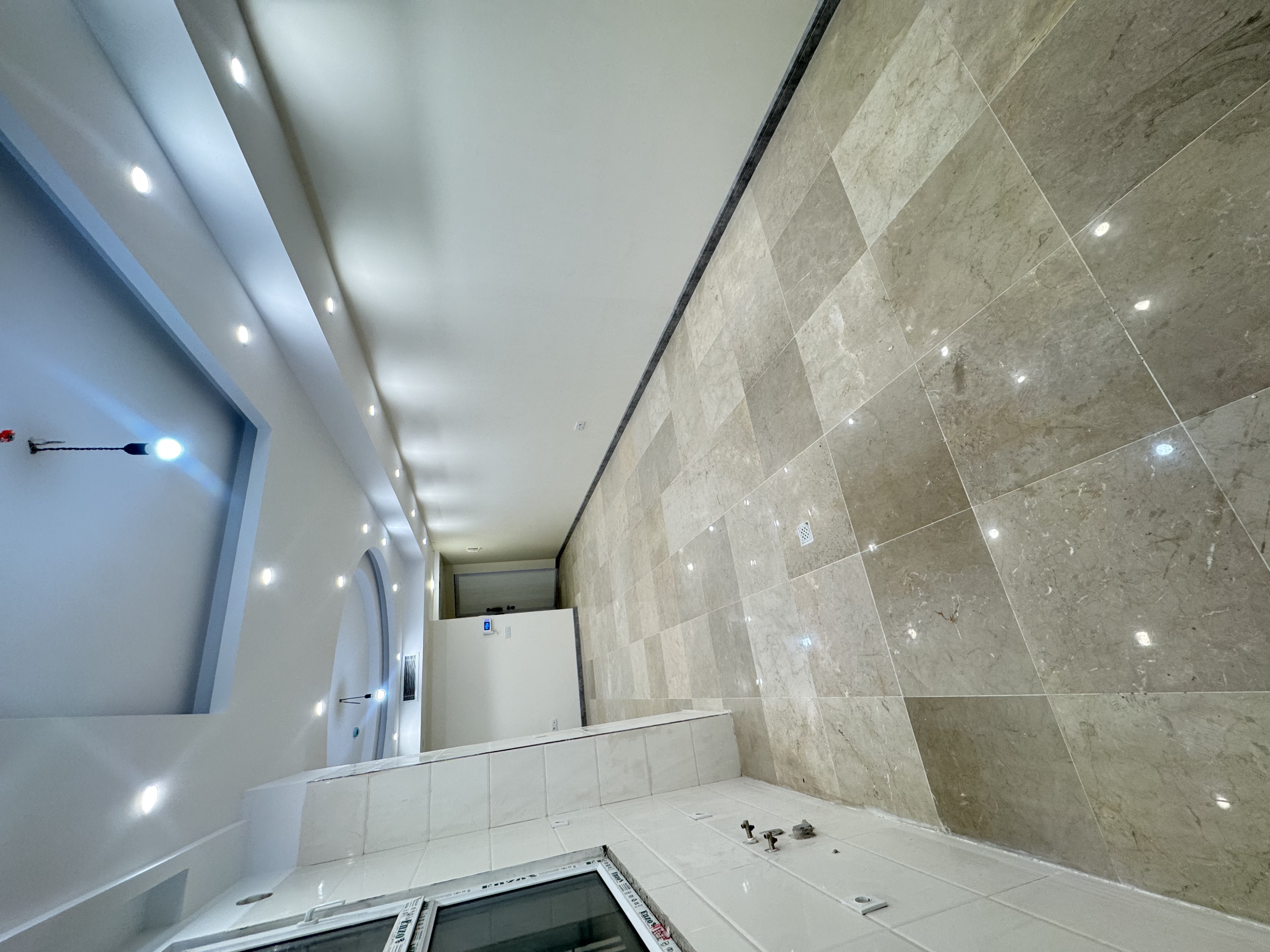 رهن و اجاره اپارتمان 85 متری 2 خوابه کلید نخورده