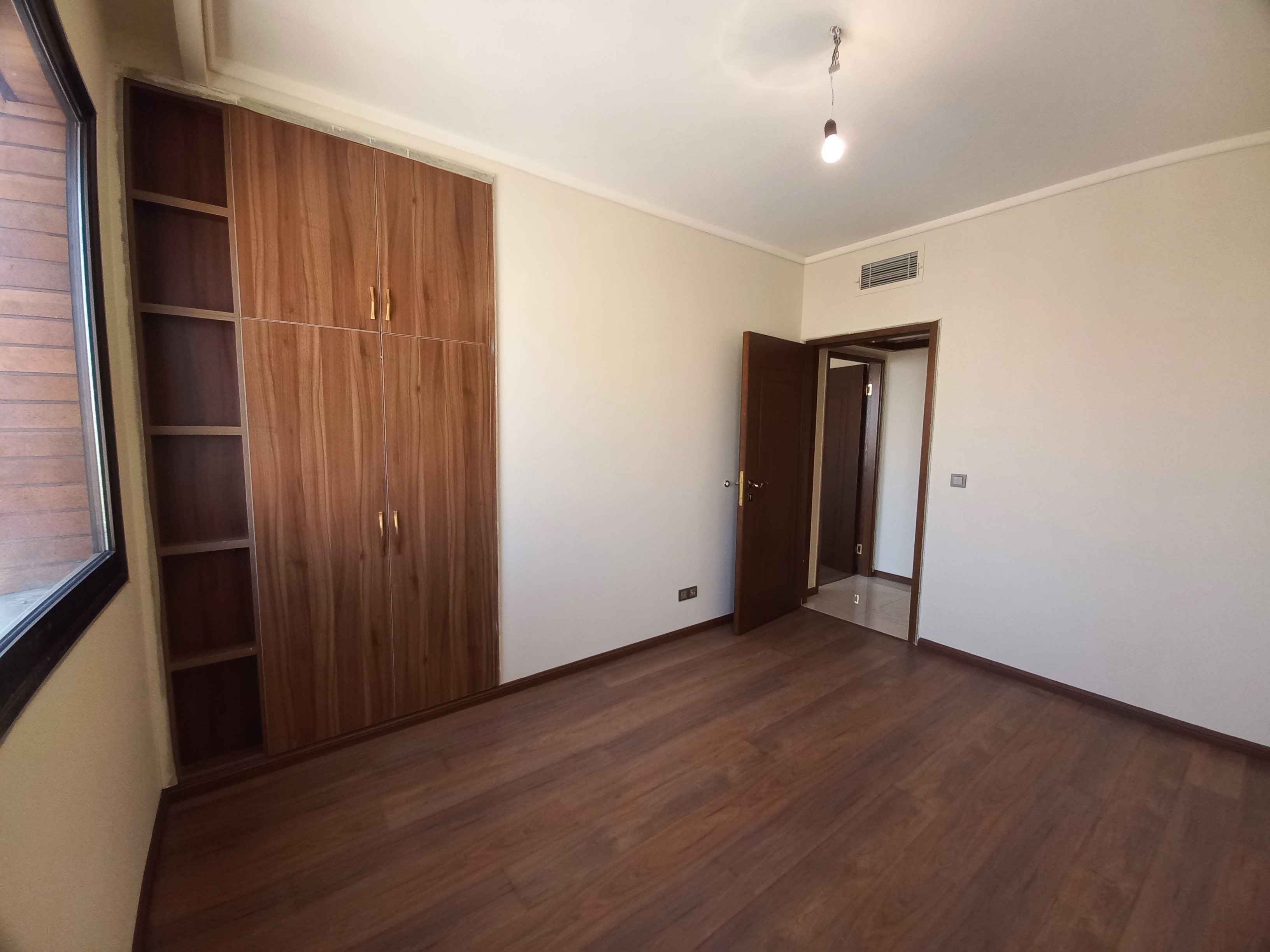 فروش/۱۰۶متر/هروی