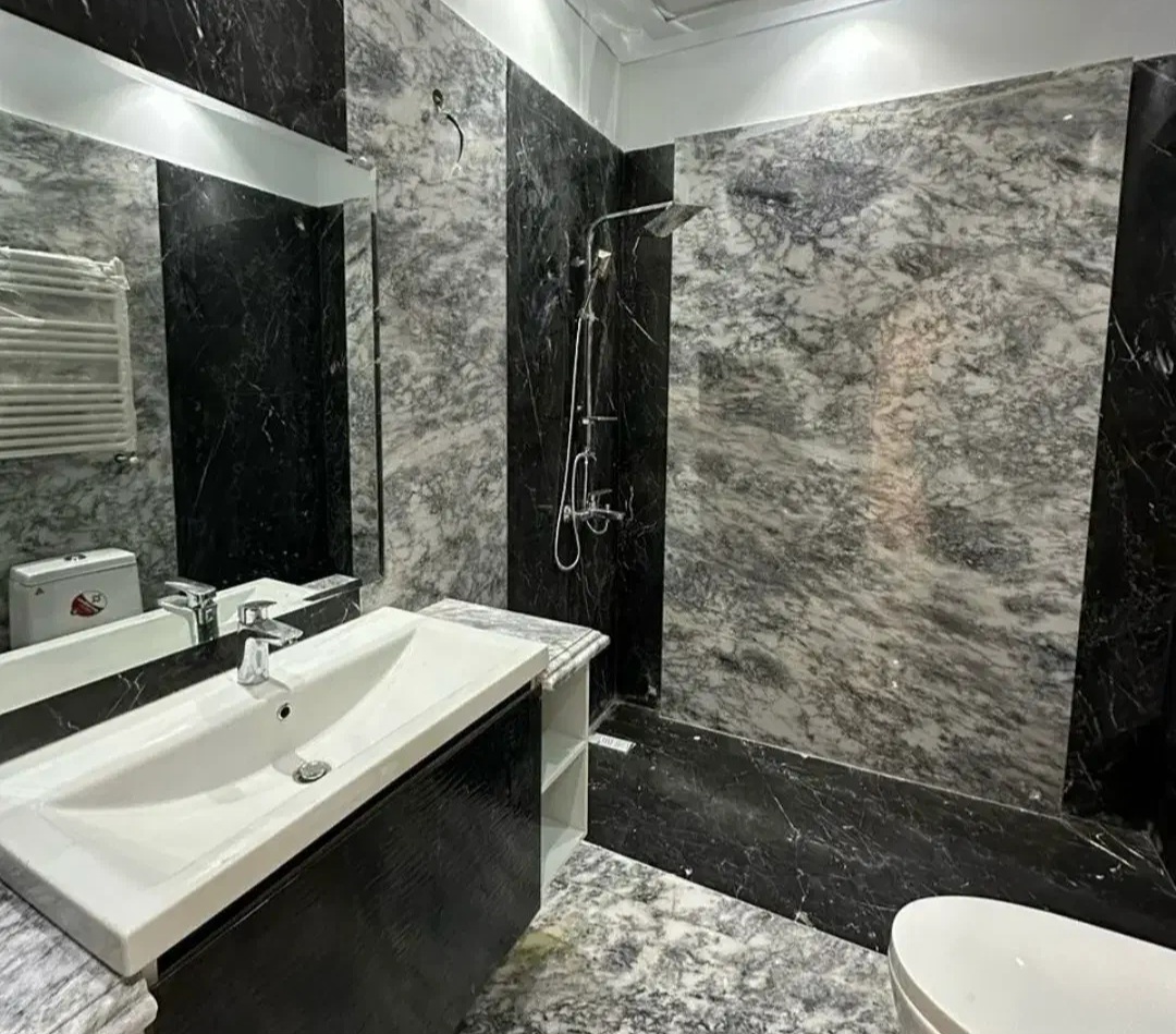 اجاره آپارتمان  190 متر دیباجی شمالی تراس قابل چیدمان فول مشاعات