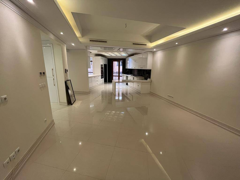 فروش آپارتمان 190 متر 3 خواب