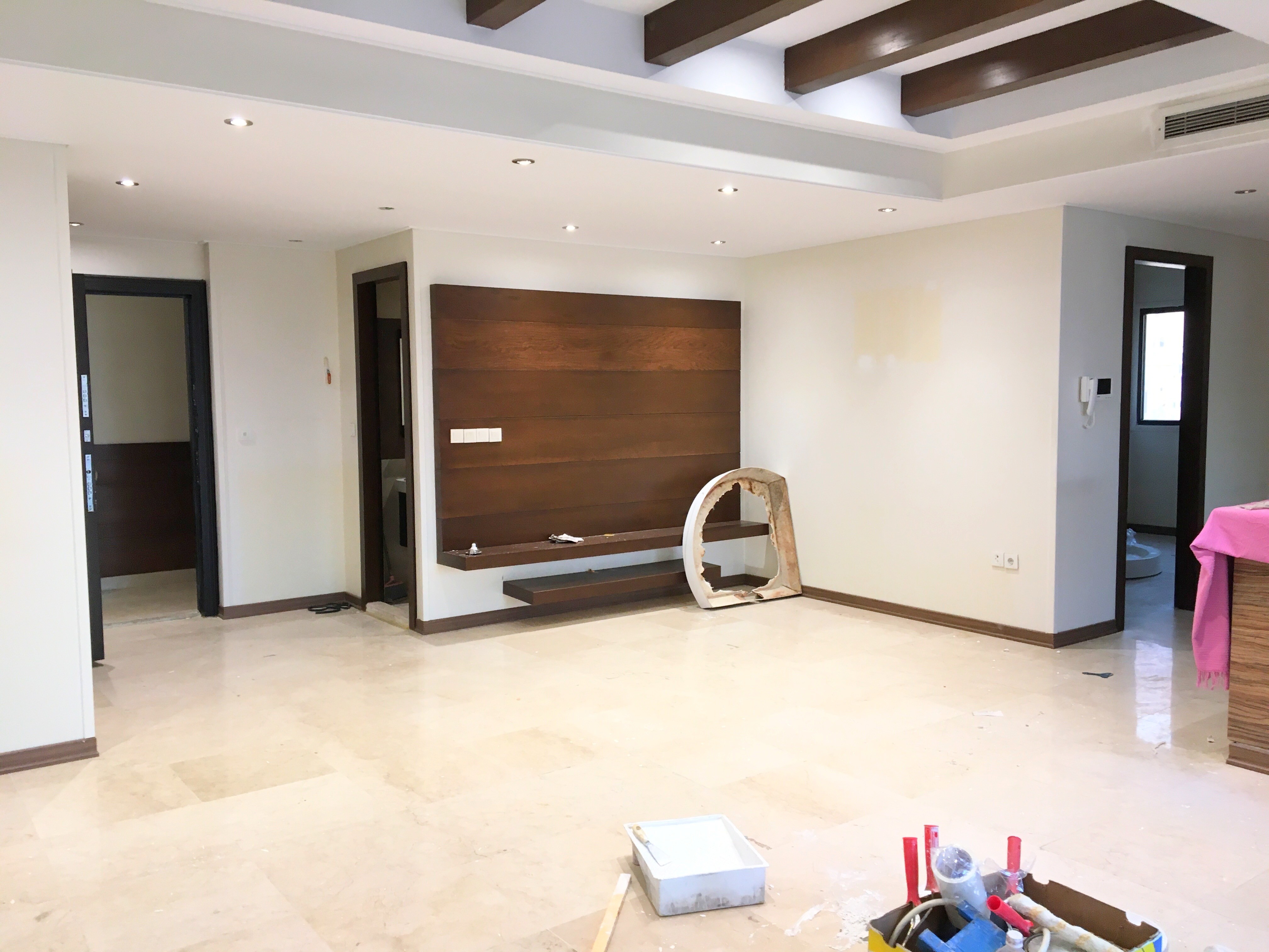 قیطریه ۹۰ متر ۲ خواب فول امکانات