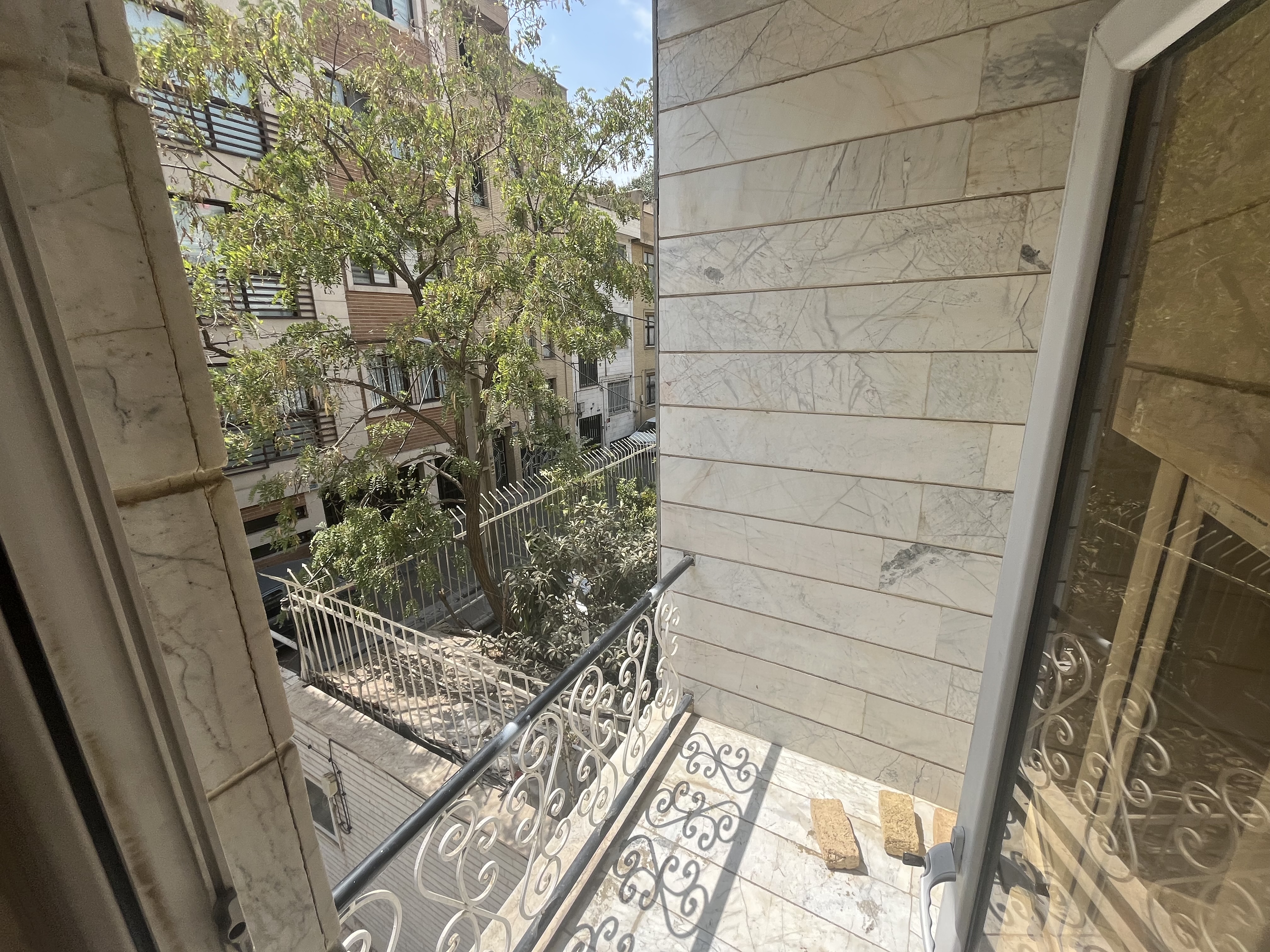 اجاره آپارتمان 93 متر هفت حوض میدان 66