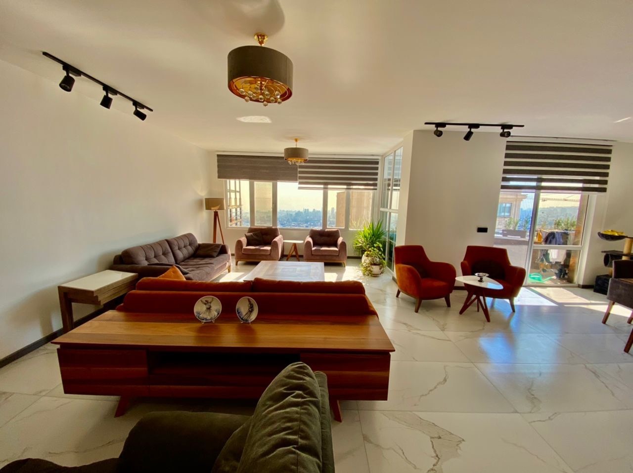 فروش آپارتمان 260 متر 4 خواب