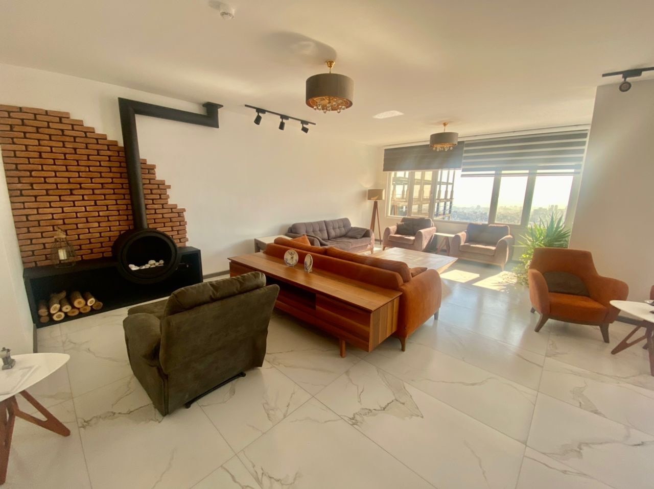 فروش آپارتمان 260 متر 4 خواب