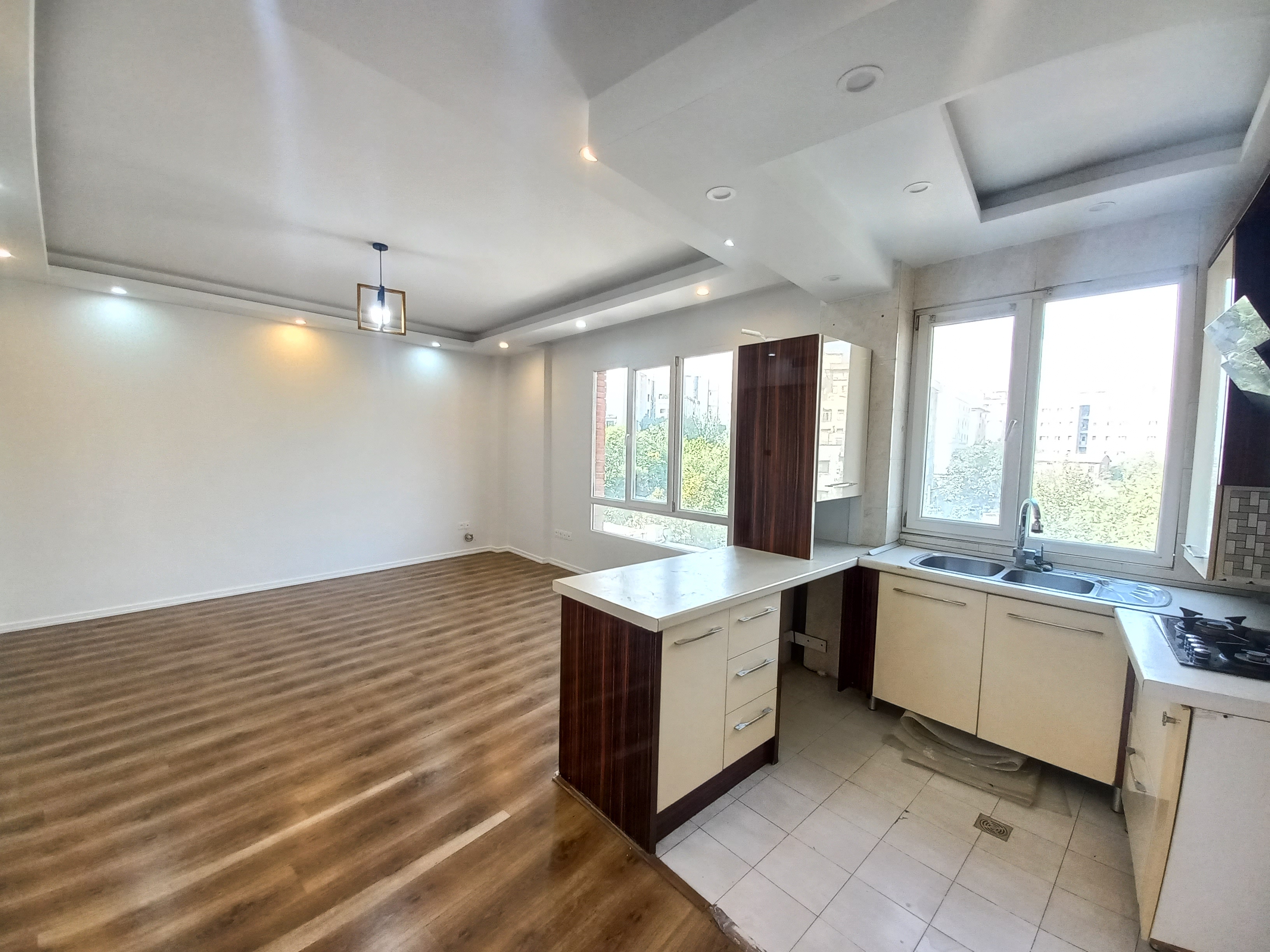 فروش آپارتمان 70 متر منظریه