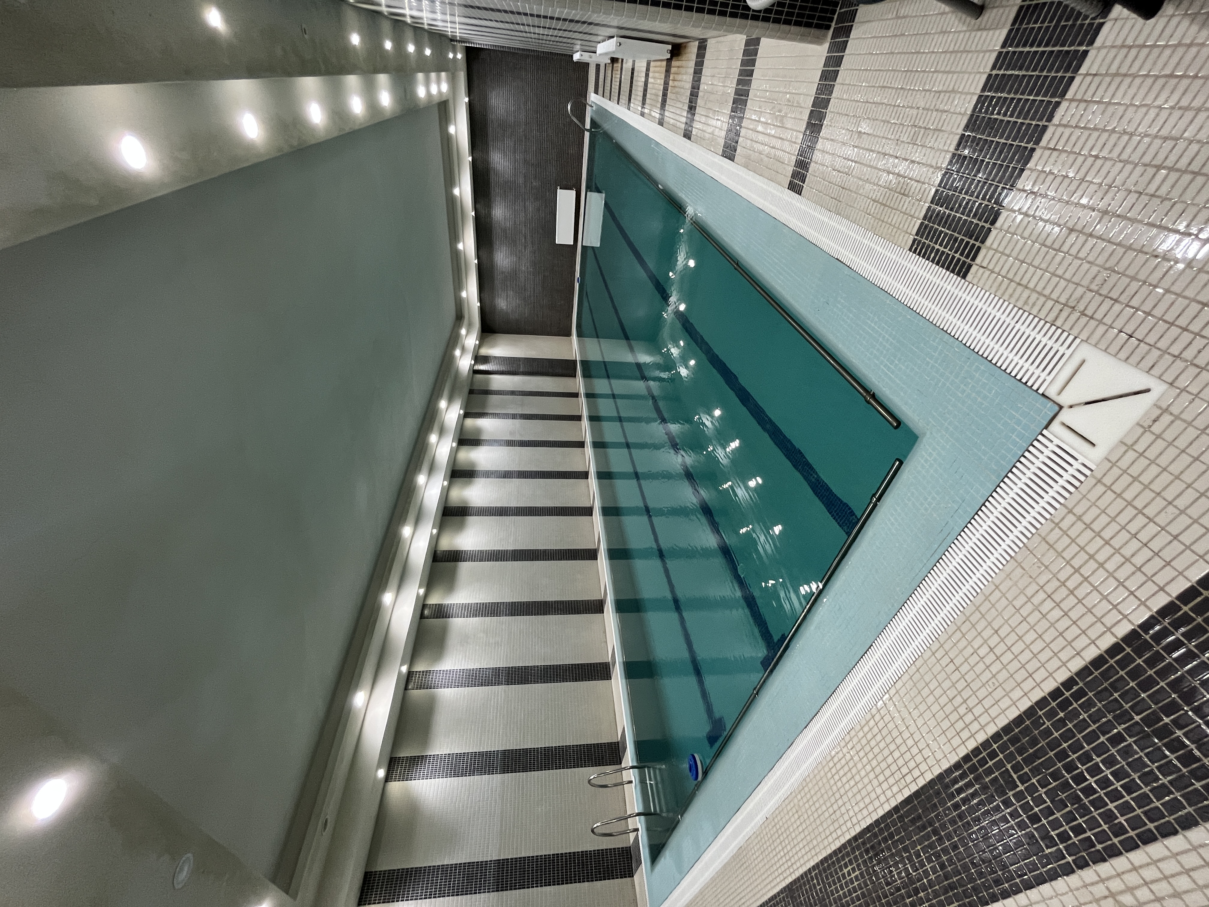 اجاره آپارتمان 130 متر دارآباد نوساز فول مشاعات