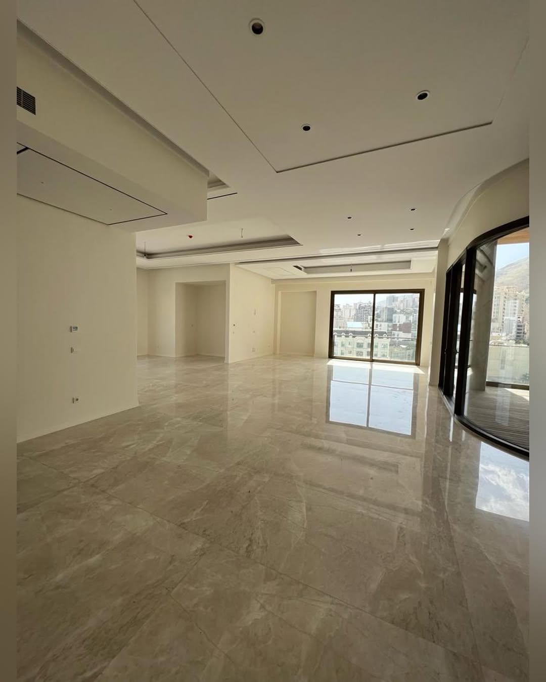 اجاره آپارتمان 330متر بوکان پنت هاوس با ویو 360درجه تکواحدی
