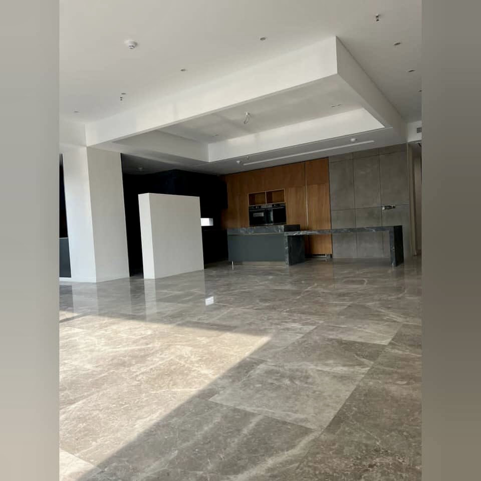 اجاره آپارتمان ۲۱۵ متر نیاوران مشاعات آبی در روف