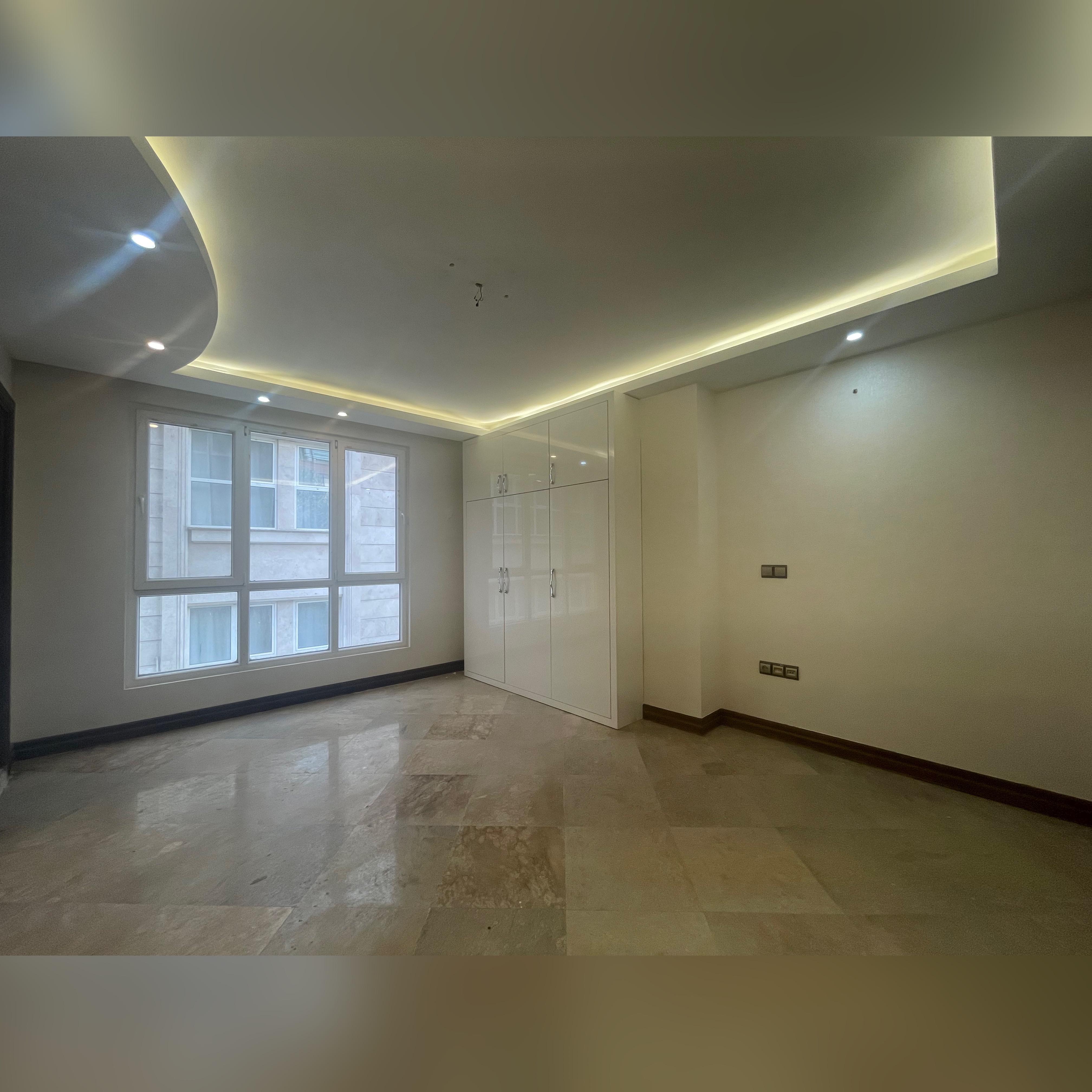 اجاره آپارتمان ۱۶۰ متر نیاوران تاپ لوکیشن