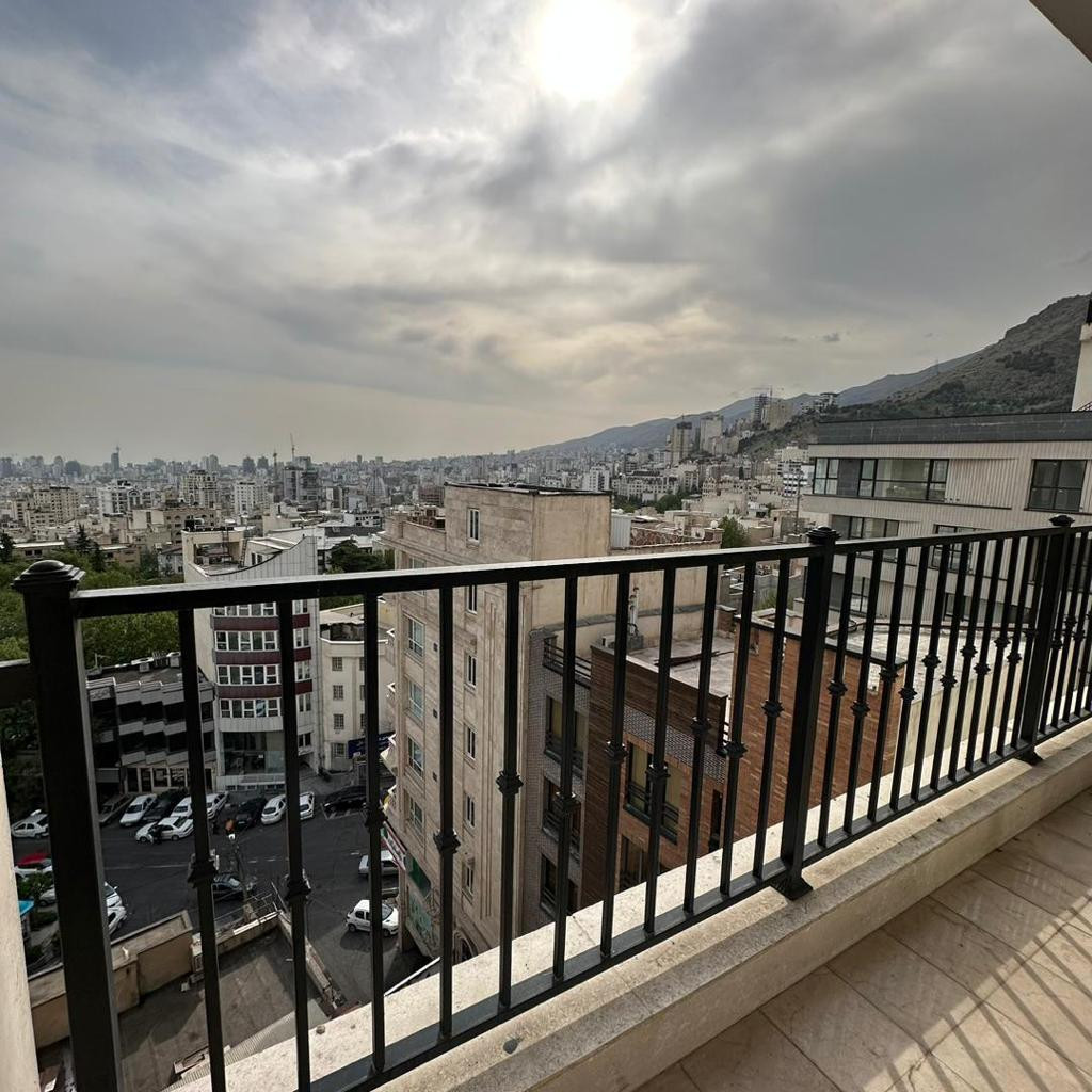 فروش آپارتمان ۱۲۱ متر فرمانیه ۲ پارکینگ