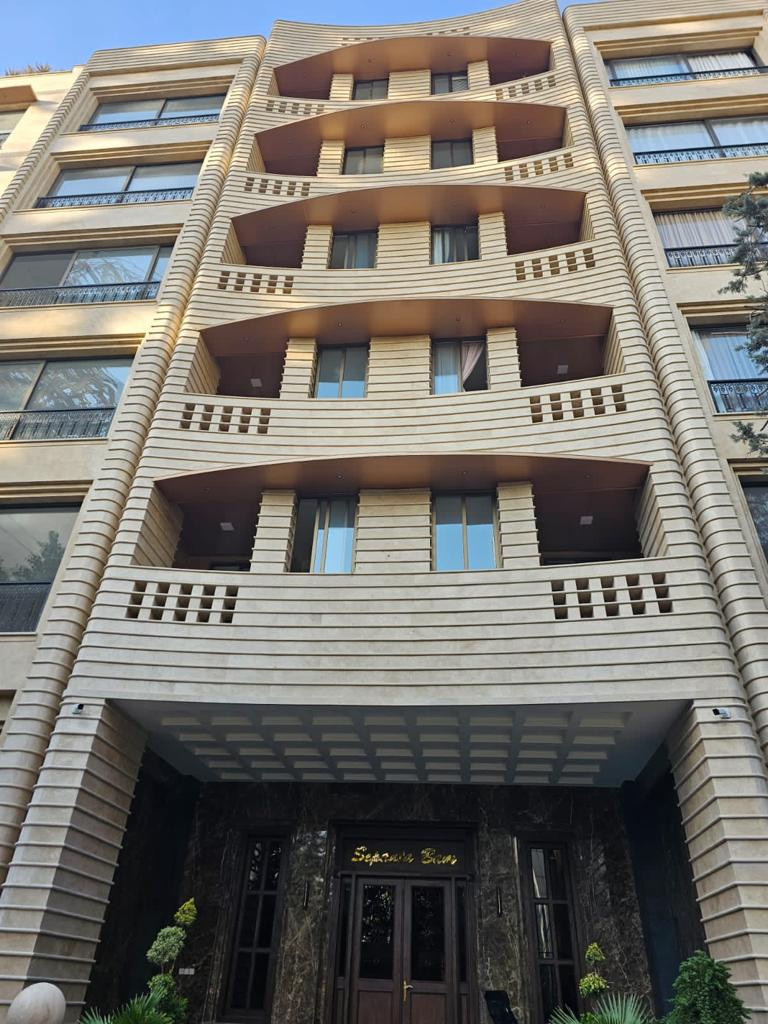 اجاره آپارتمان 230 متر فرمانیه