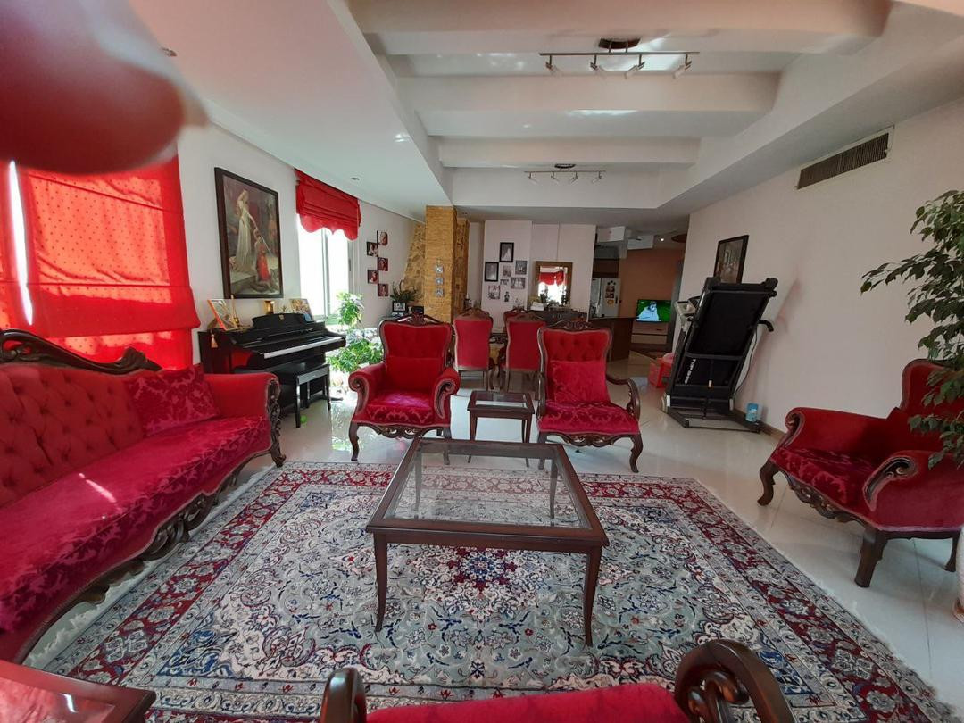 فروش آپارتمان 107 متر نیاوران
