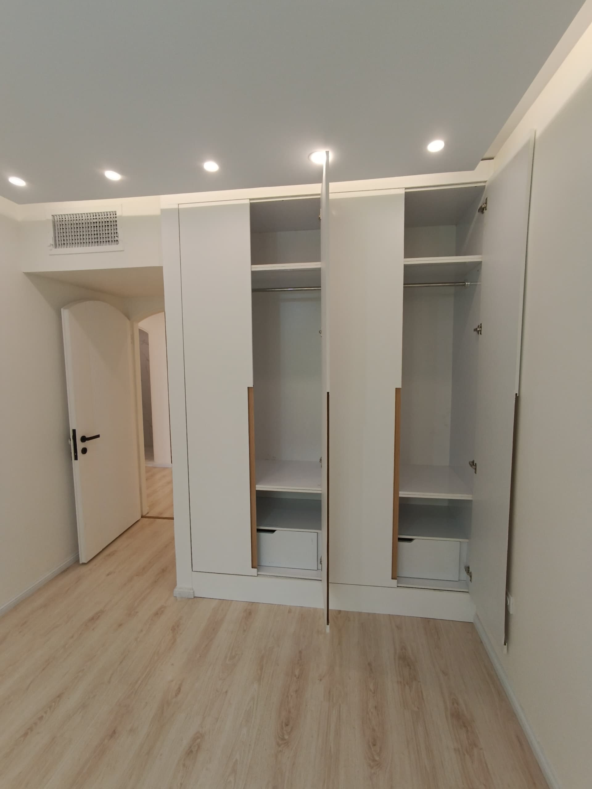 فروش آپارتمان 85متر ازگل 2خواب