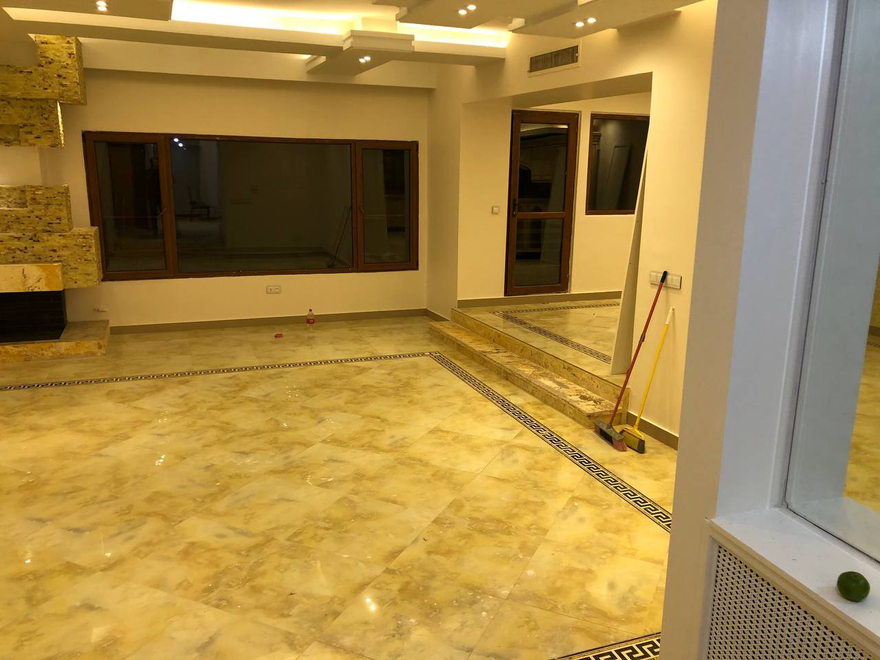 اجاره آپارتمان 210 متر نیاوران