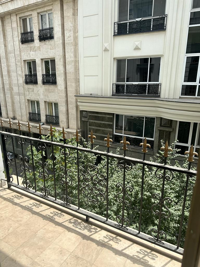 فروش آپارتمان 145 متر نیاوران