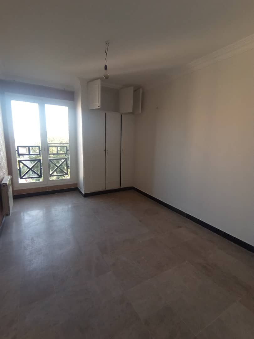 فروش آپارتمان ۱۷۰ متر دیباجی فول‌بازسازی