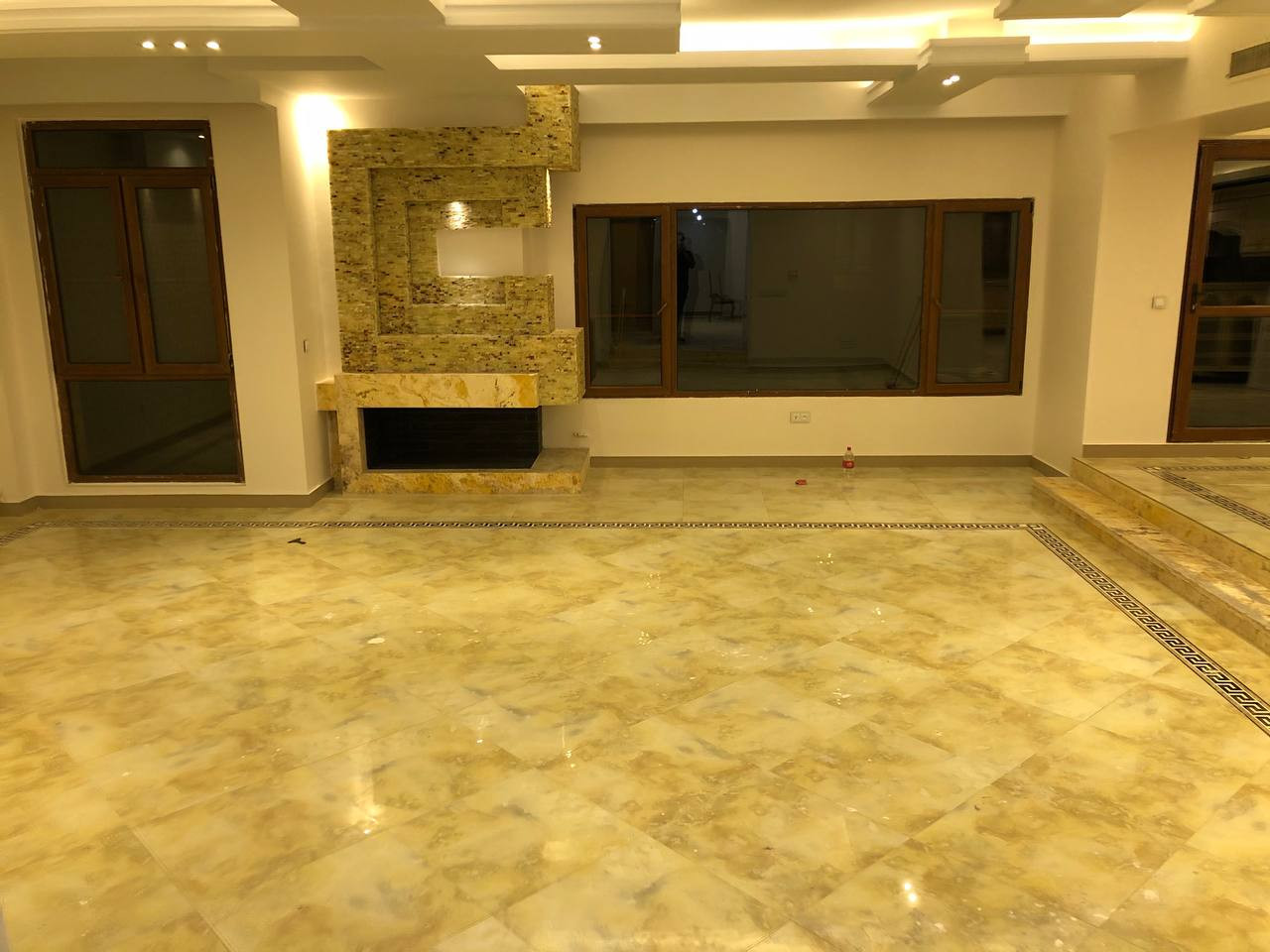 اجاره آپارتمان 210 متر نیاوران