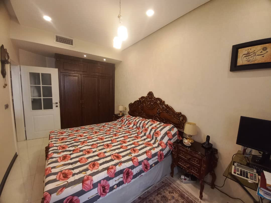فروش آپارتمان ۲۳۰ متر گلسنگ نیاوران