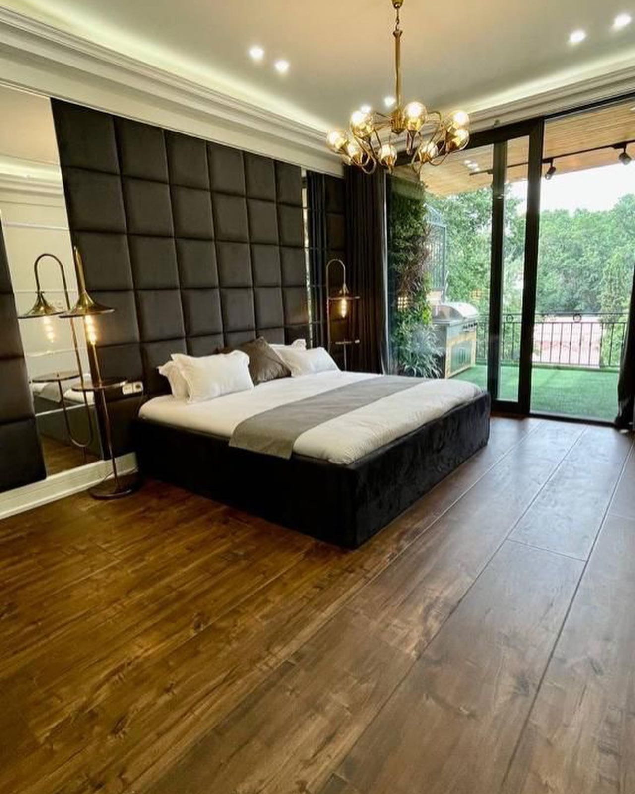 فروش آپارتمان ۲۰۰ متر قلب دروس