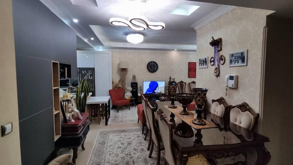 فروش آپارتمان 95 متر نیاوران