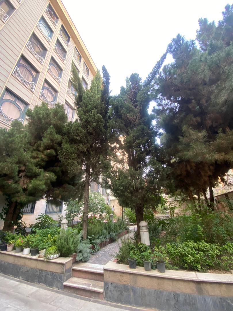 فروش آپارتمان 138 متر نیاوران