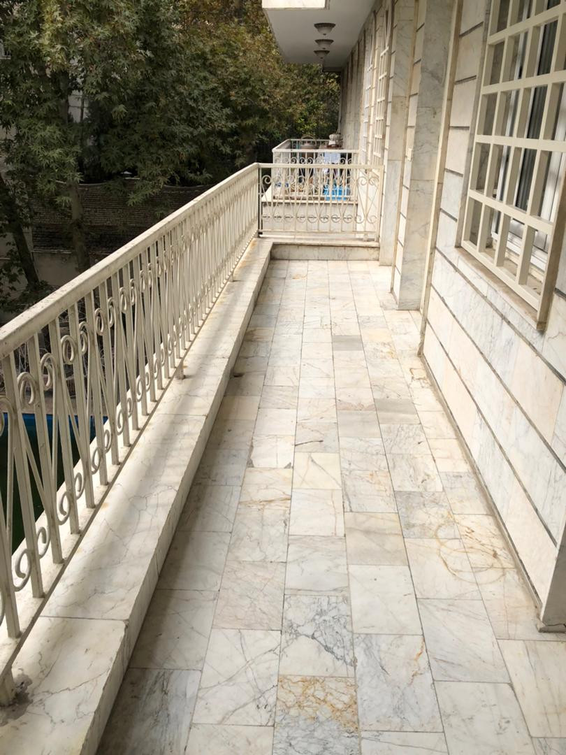 اجاره آپارتمان 240 متر در فرمانیه تاپ لوکیشن
