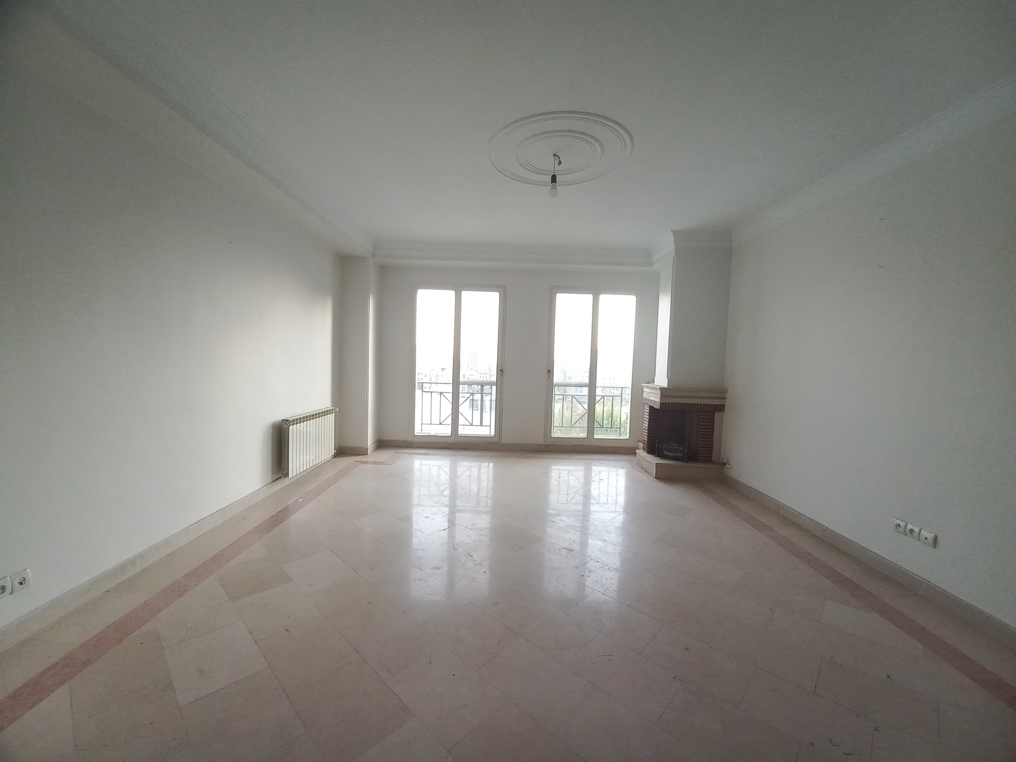 فروش واحد 85 متری در هروی