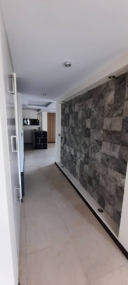 اجاره آپارتمان 230 متر نیاوران تاپ لوکیشن