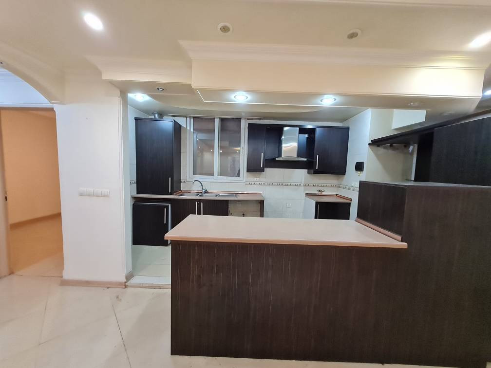 فروش آپارتمان 92 متر دیباجی جنوبی