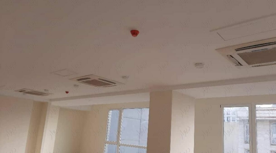 108متر بر پاسداران دوپارکینگ سندی