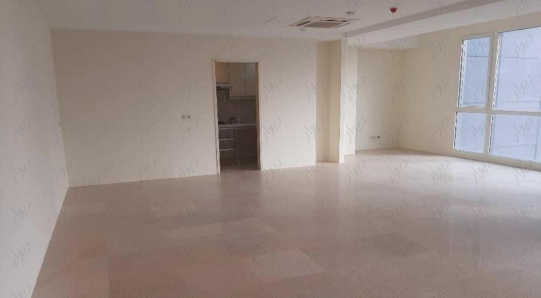 108متر بر پاسداران دوپارکینگ سندی