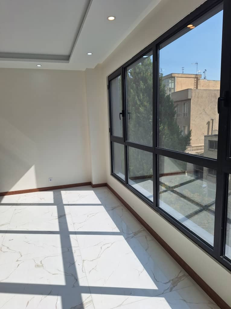 آپارتمان ۱۳۰متر۳خواب پاسداران