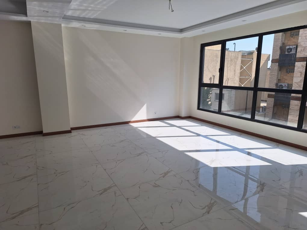 آپارتمان ۱۳۰متر۳خواب پاسداران