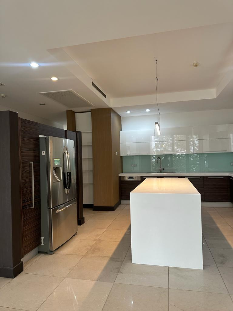 فروش آپارتمان 440 متر نیاوران تاپ لوکیشن