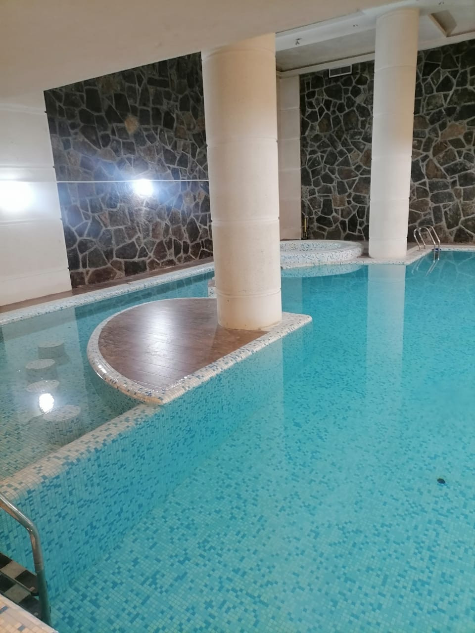 فروش آپارتمان 131 متر نیاوران