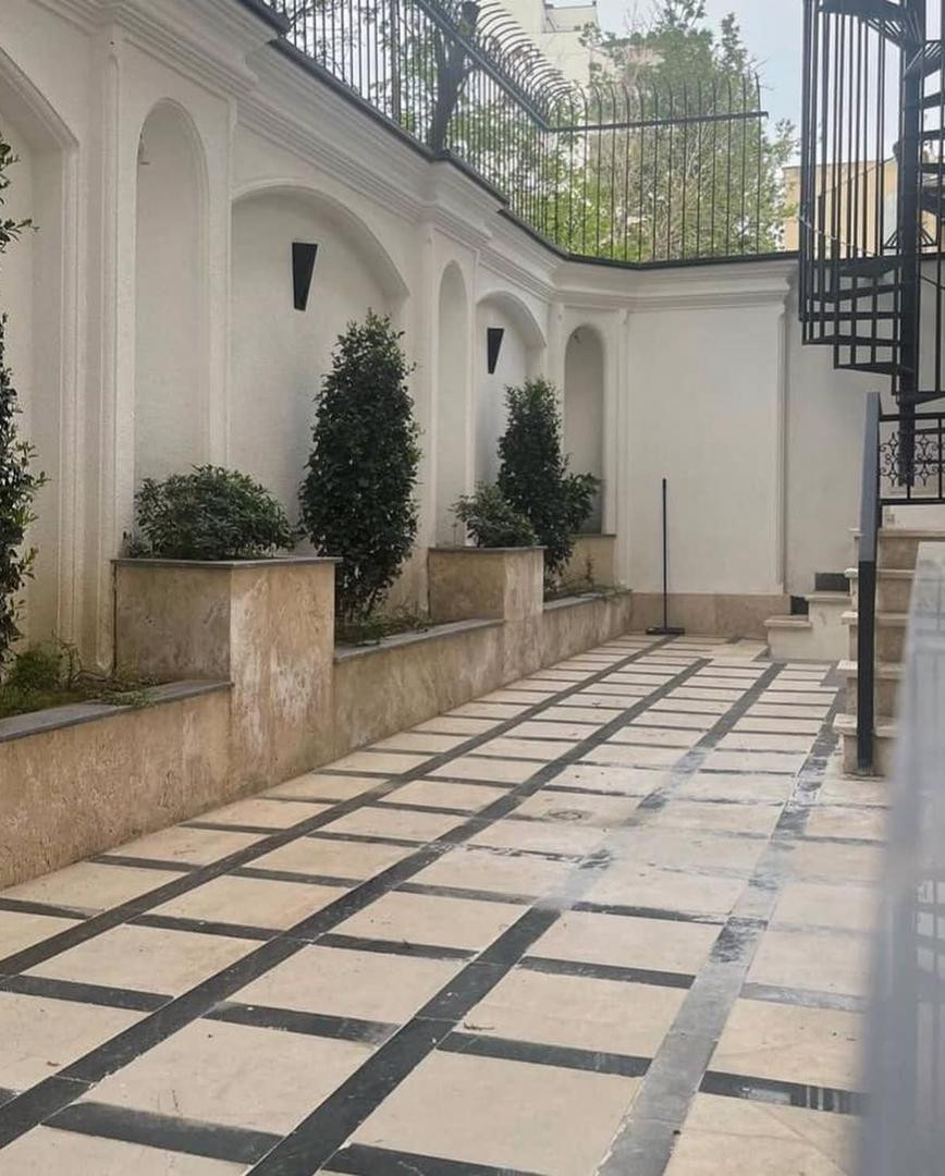۵۰۰ متر ویلای مستقل ، بازسازی شده، کار و سکونت