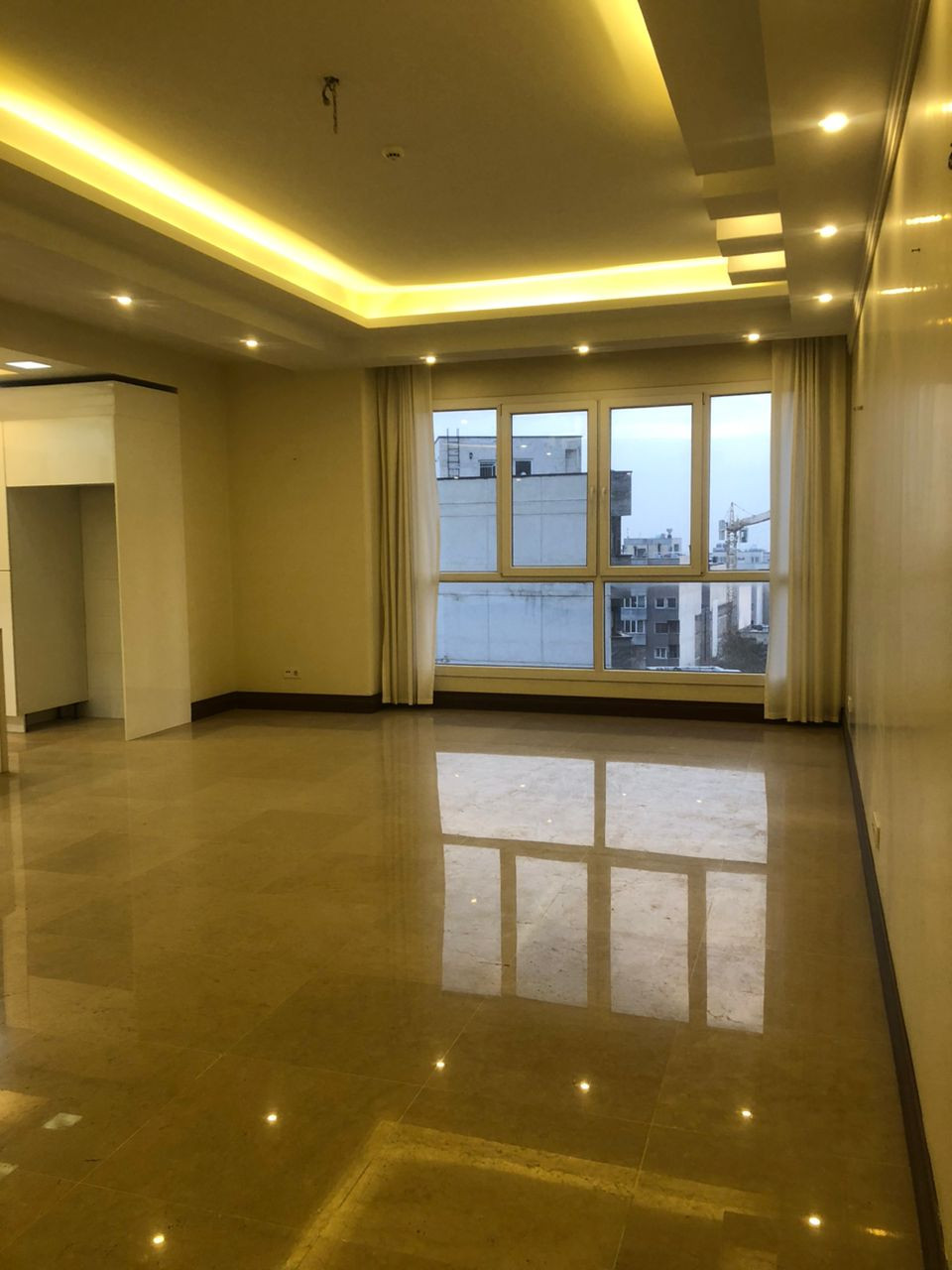 ۱۷۰ متر نیاوران خوش نقشه