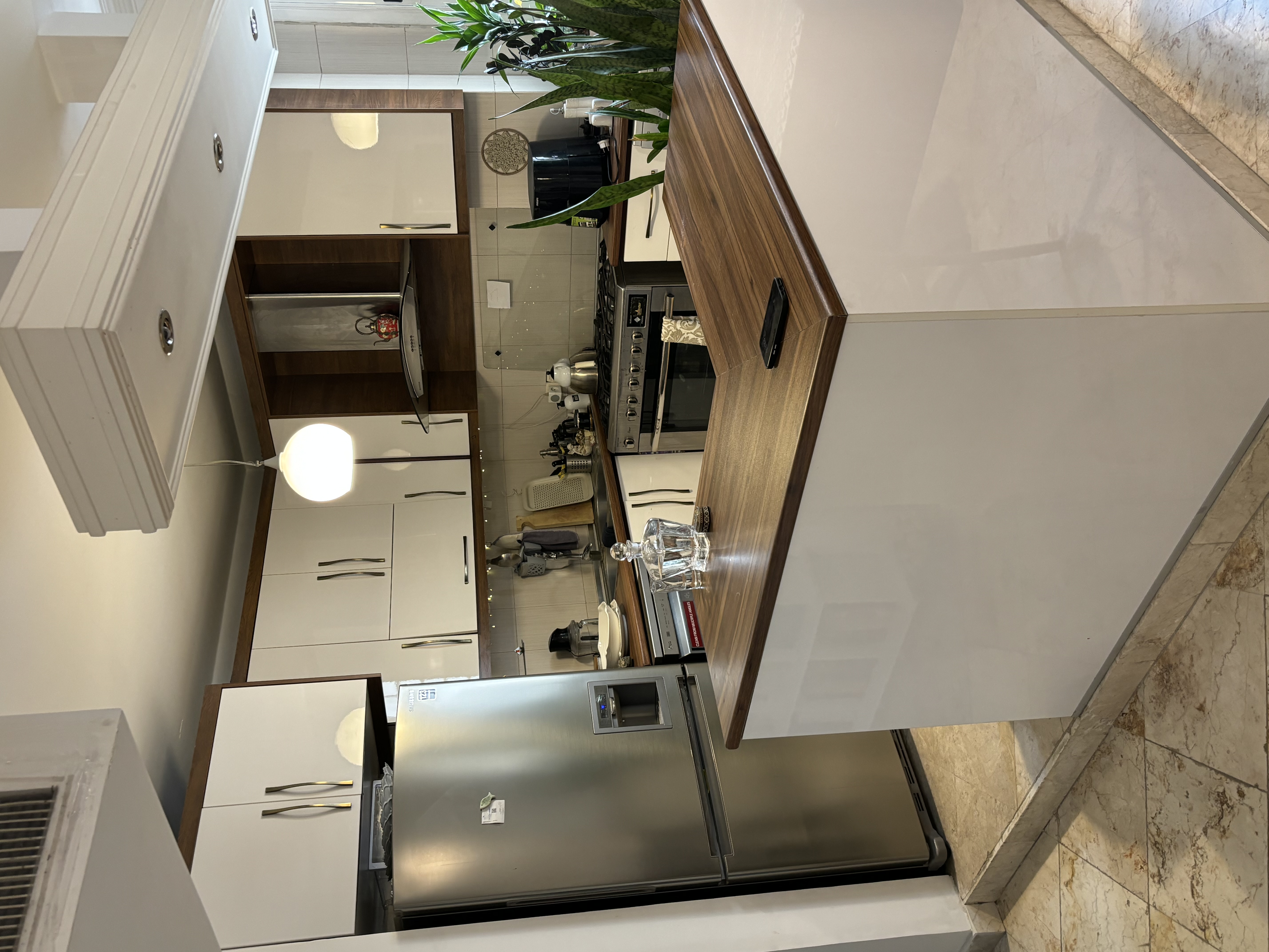 فروش اپارتمان 78متر قلهک زیر قیمت منطقه