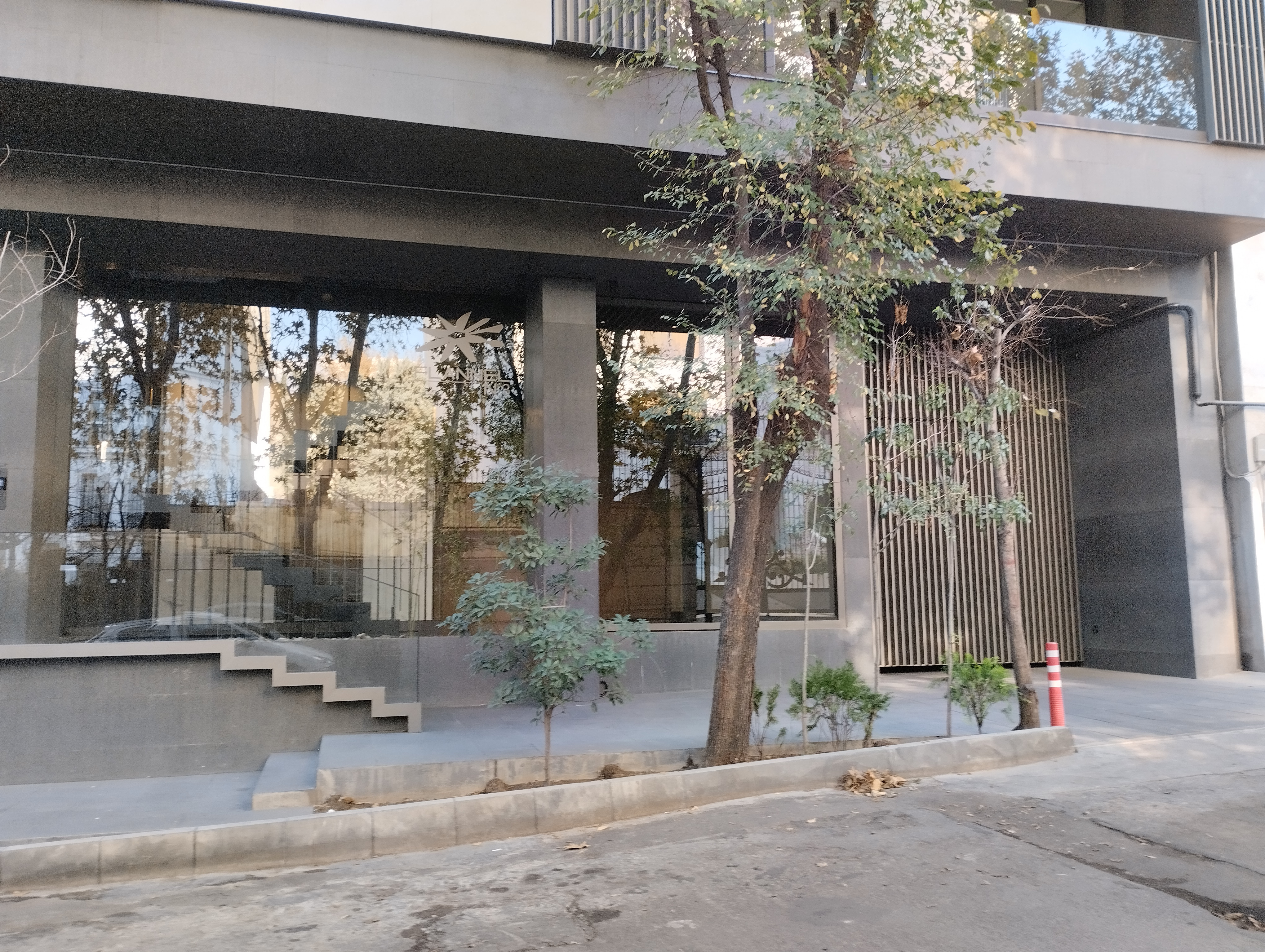 185متر 3 خواب مستر فول مشاعات