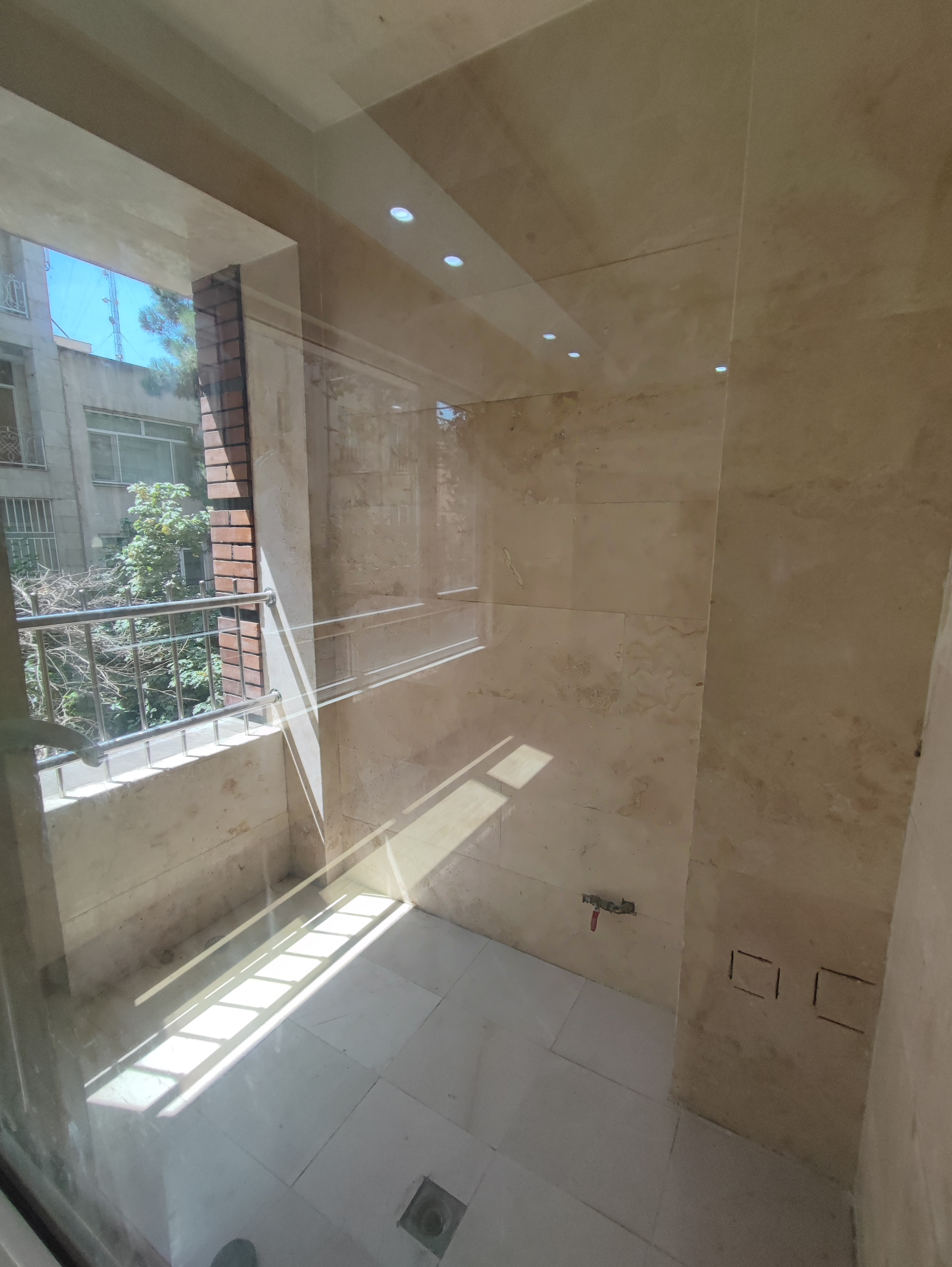 فروش آپارتمان 100 متری دزاشیب