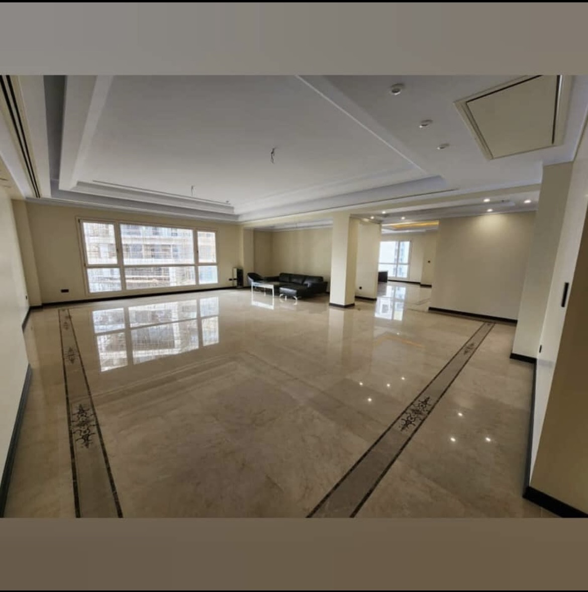 فروش آپارتمان در فرمانیه ۱۴۵ متر ۳ خواب