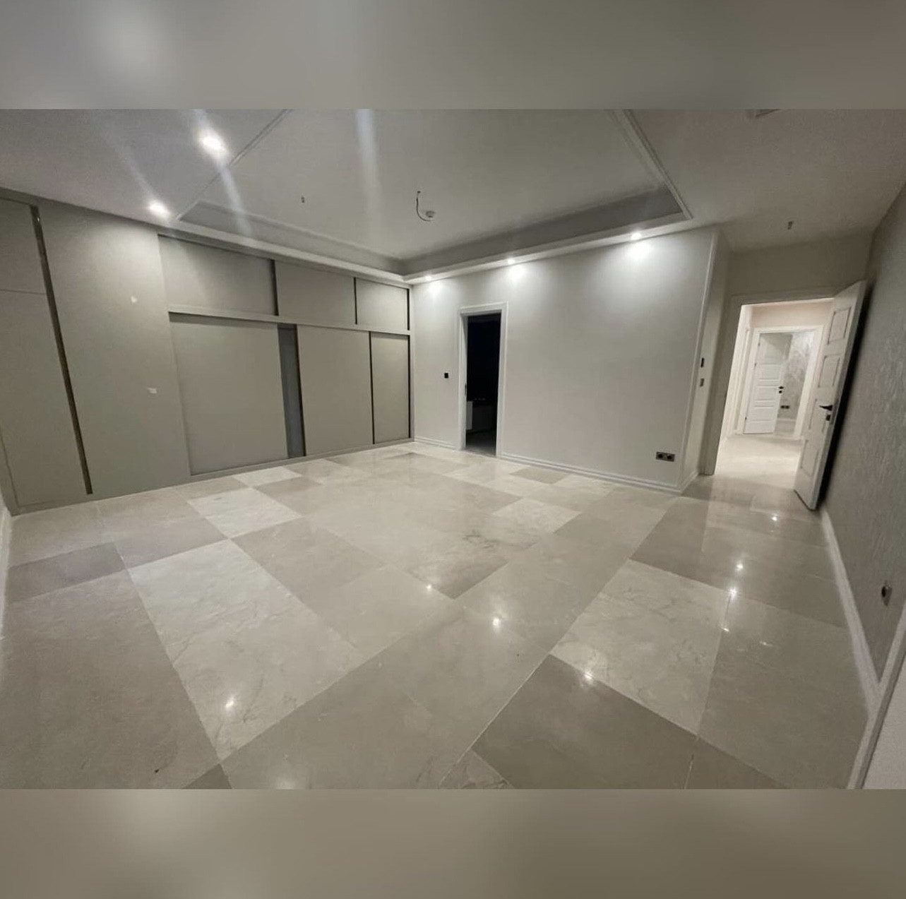 فروش آپارتمان 220 متر نیاوران